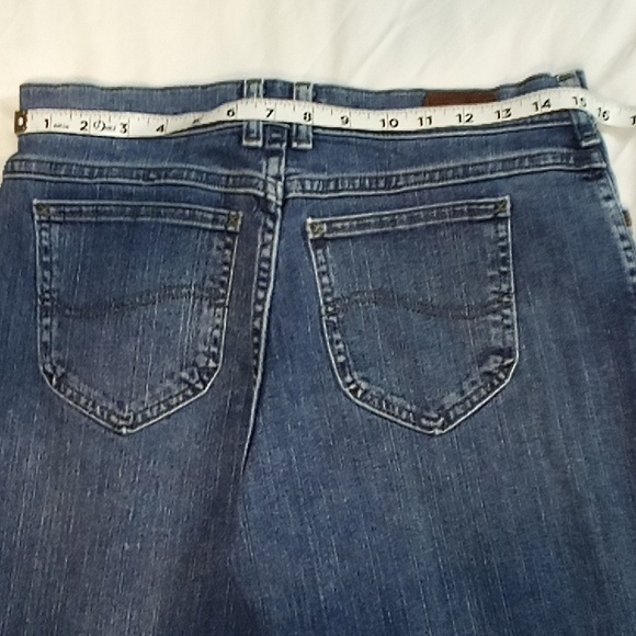 Lee Women's Relaxed At Waist Straight Leg Jeans Size 10M - Picture 10 of 12